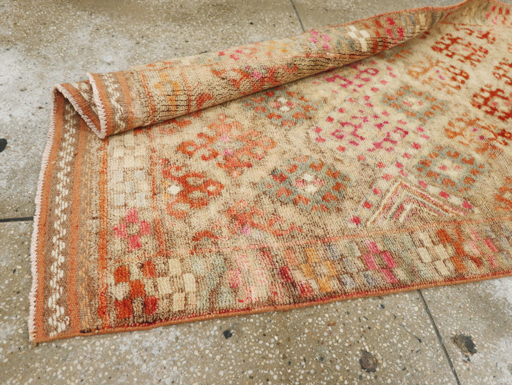 Vintage Turkish Anatolian Runner, No.33585 - Gsblank
