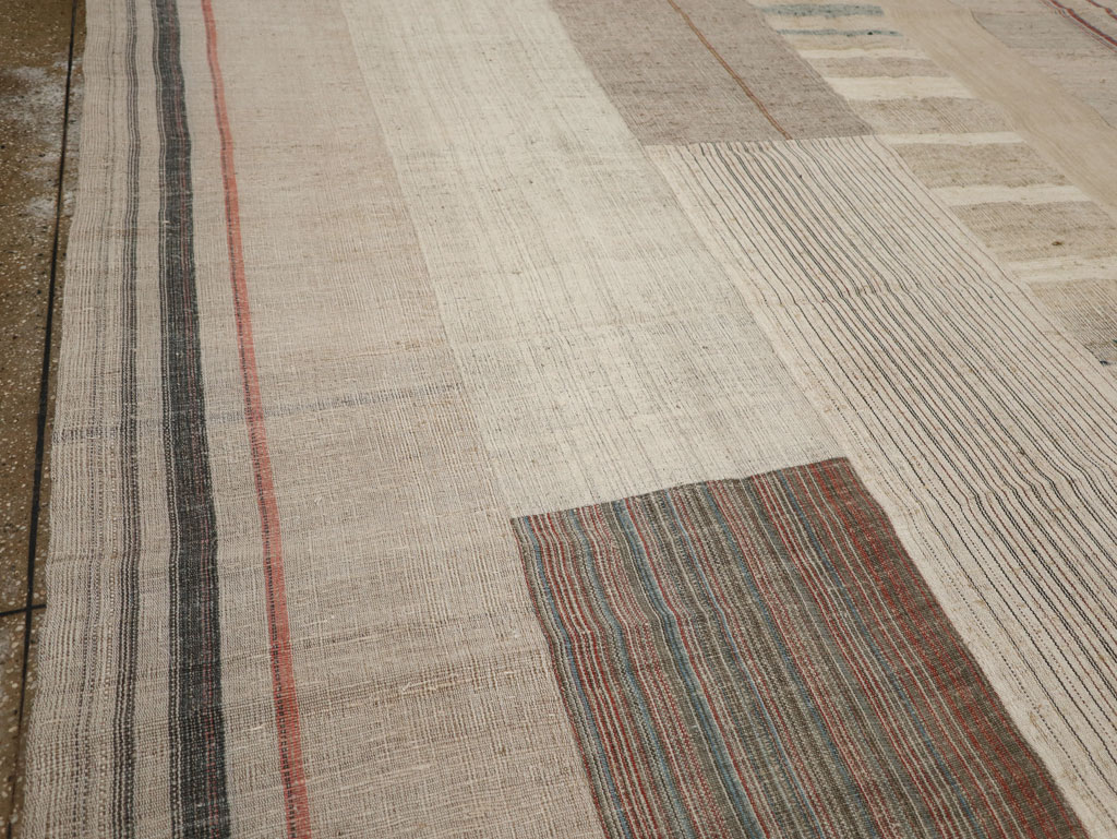 Vintage Turkish Flatweave Kilim Room Size Carpet, No.33593 - Gsblank