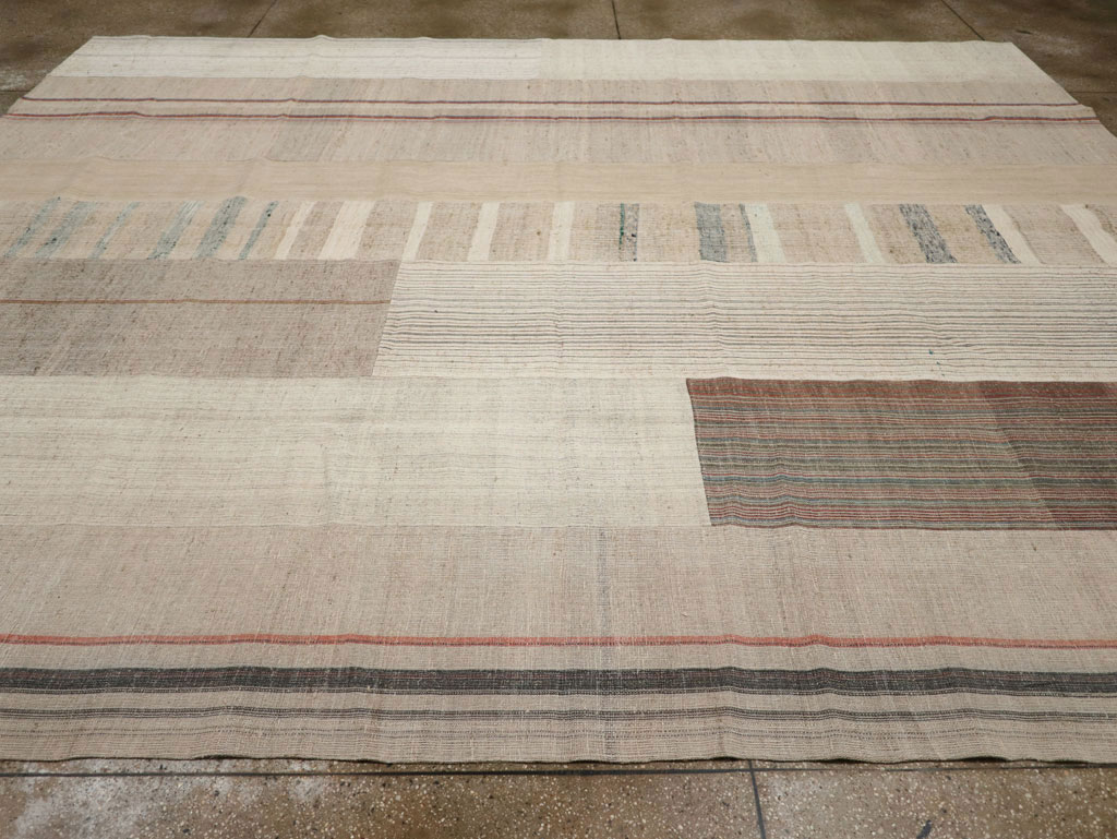 Vintage Turkish Flatweave Kilim Room Size Carpet, No.33593 - Gsblank