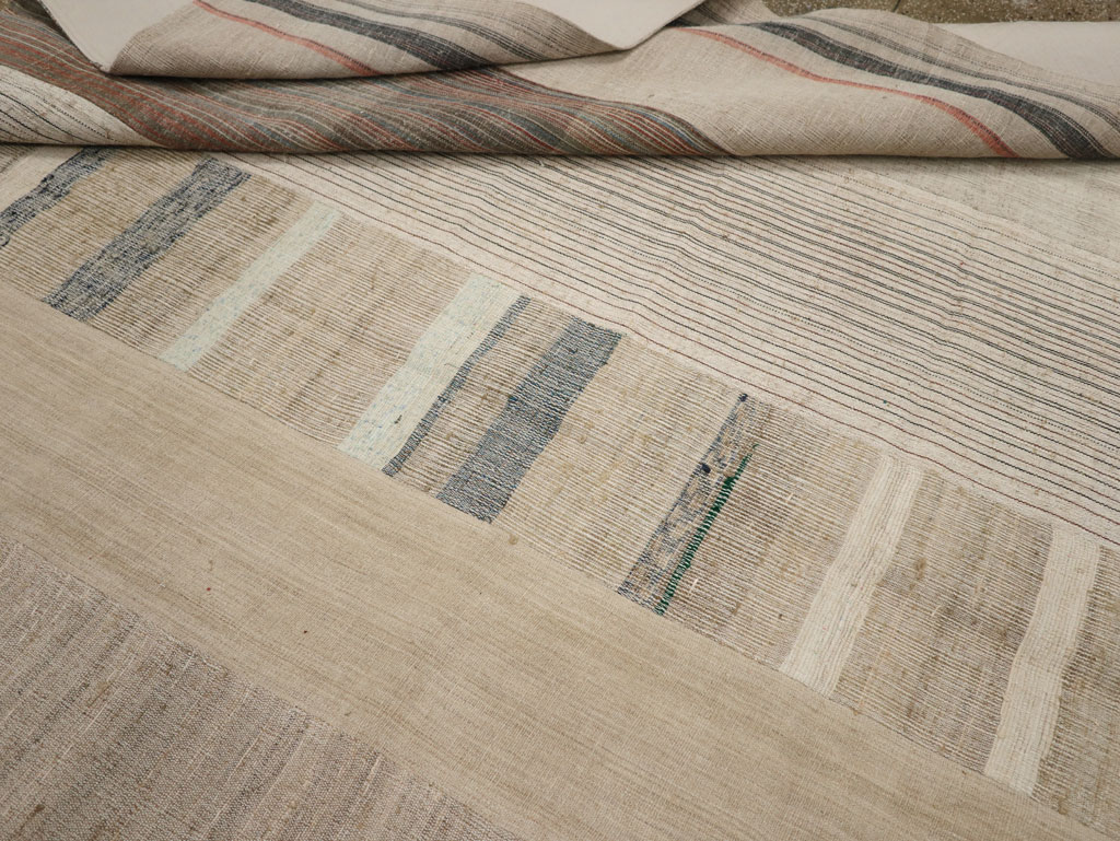 Vintage Turkish Flatweave Kilim Room Size Carpet, No.33593 - Gsblank