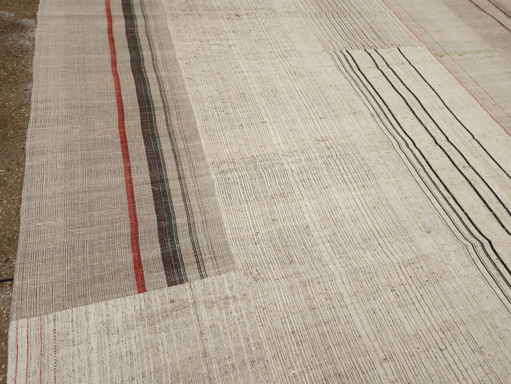 Vintage Turkish Flatweave Kilim Room Size Carpet, No.33594 - Gsblank