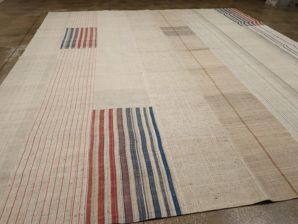 Vintage Turkish Flatweave Kilim Large Carpet, No.33600 - Gsblank