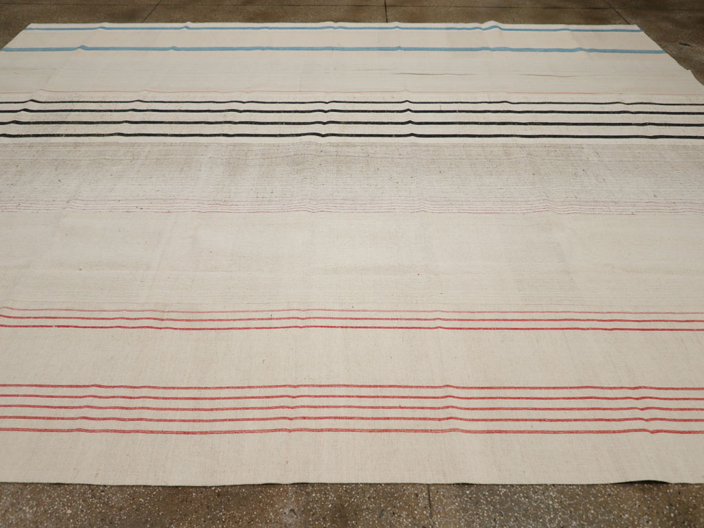 Vintage Turkish Flatweave Kilim Room Size Carpet, No.33604 - Gsblank