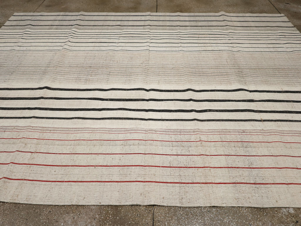 Vintage Turkish Flatweave Kilim Room Size Carpet, No.33608 - Gsblank