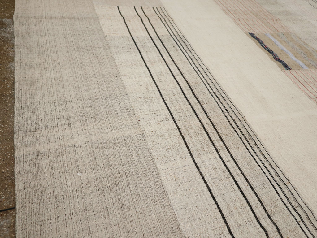 Vintage Turkish Flatweave Kilim Large Room Size Carpet, No.33609 - Gsblank