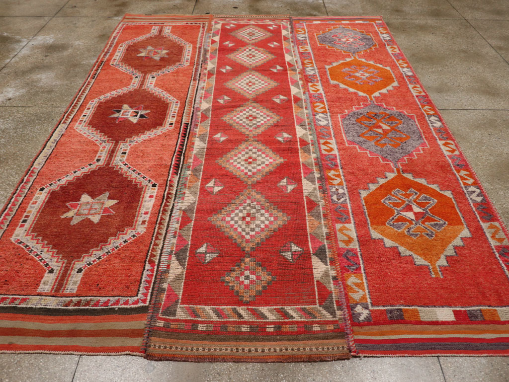 Vintage Turkish Anatolian Room Size Carpet, No.33613 - Gsblank