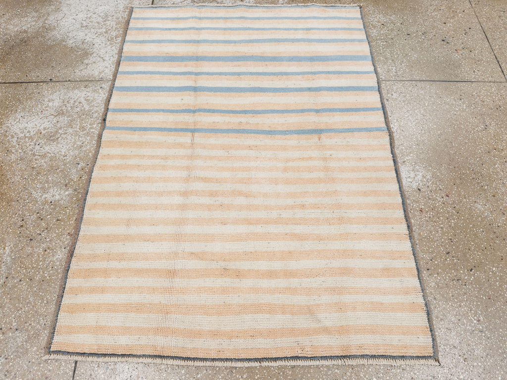 Vintage Turkish Anatolian Throw Rug, No.33615 - Gsblank