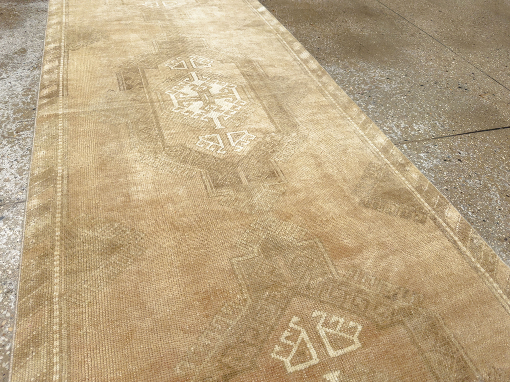 Vintage Turkish Anatolian Runner, No.33616 - Gsblank