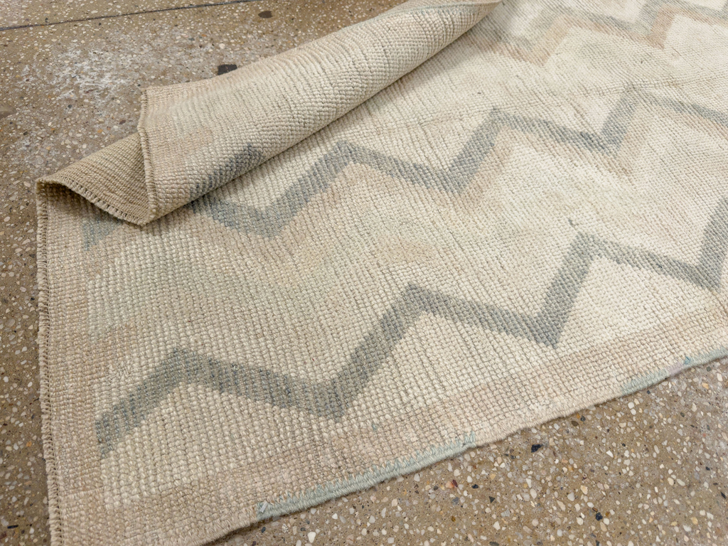 Vintage Turkish Anatolian Throw Rug, No.33617 - Gsblank