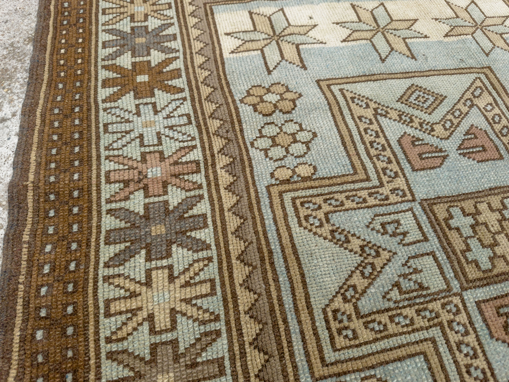 Vintage Caucasian Throw Rug, No.33618 - Gsblank