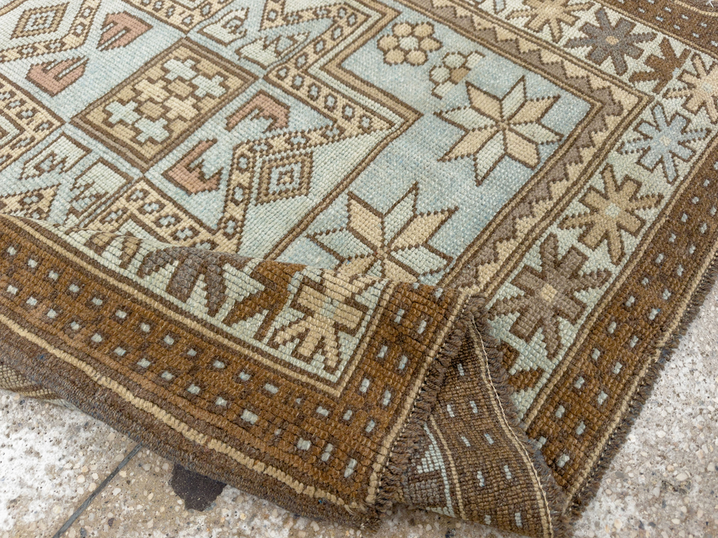 Vintage Caucasian Throw Rug, No.33618 - Gsblank