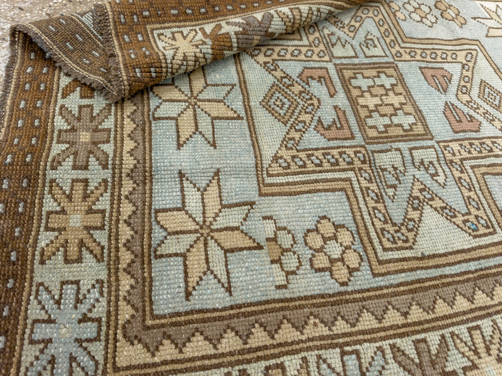 Vintage Caucasian Throw Rug, No.33618 - Gsblank