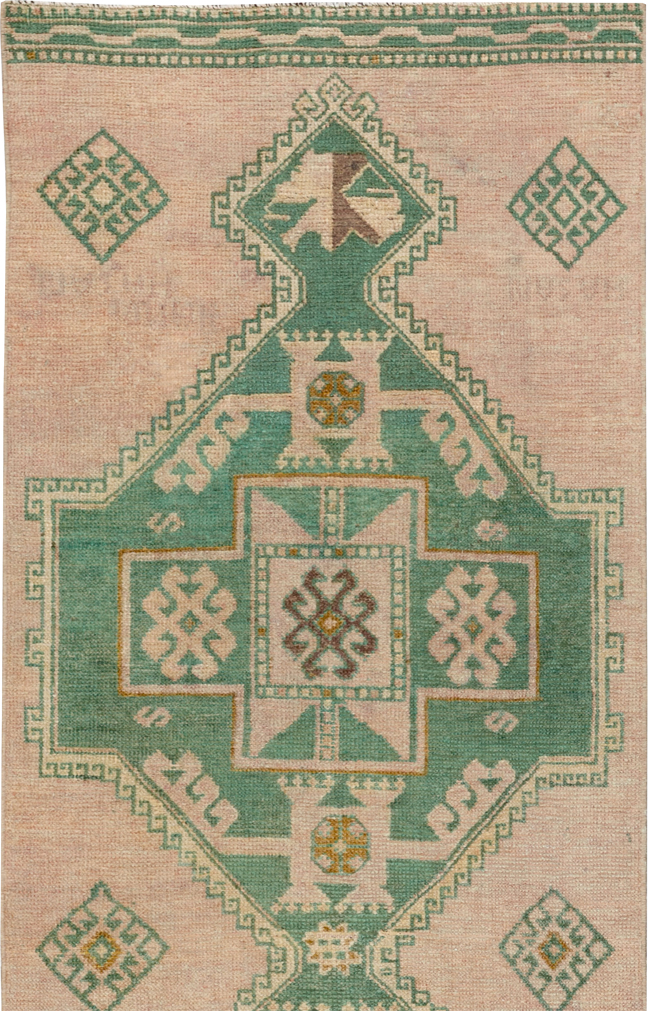 Vintage Turkish Anatolian Long Runner, No.33619 - Gsblank