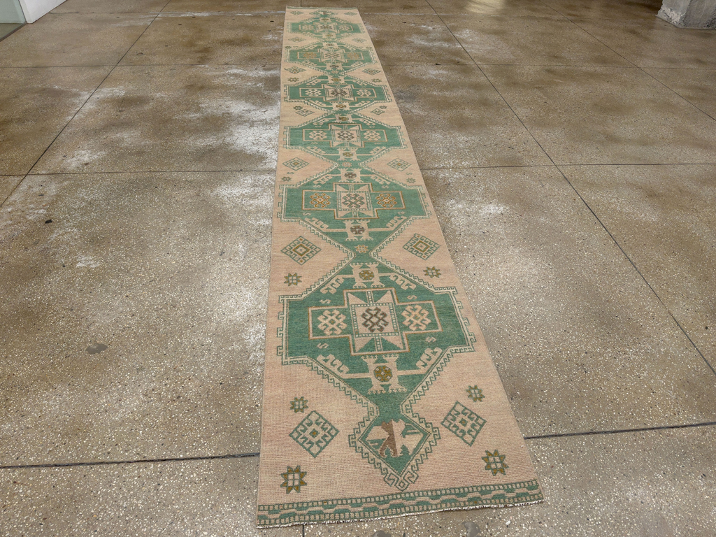 Vintage Turkish Anatolian Long Runner, No.33619 - Gsblank