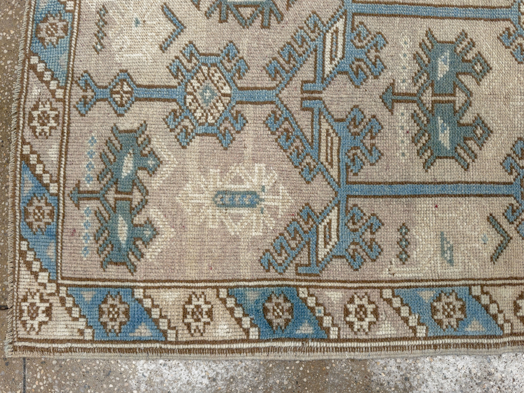 Vintage Turkish Anatolian Runner, No.33622 - Gsblank