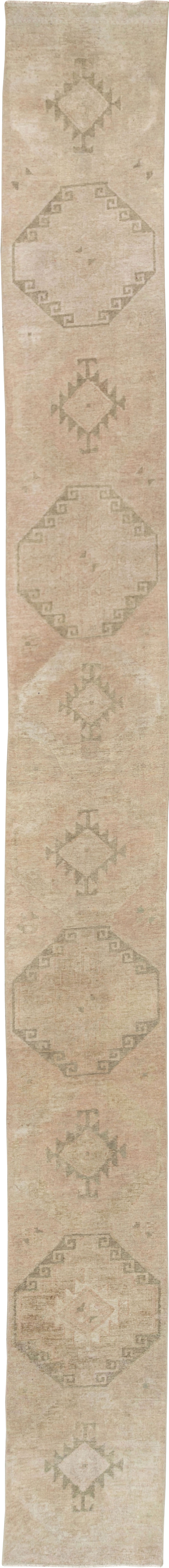 Vintage Turkish Anatolian Long Runner, No.33624 - Gsblank