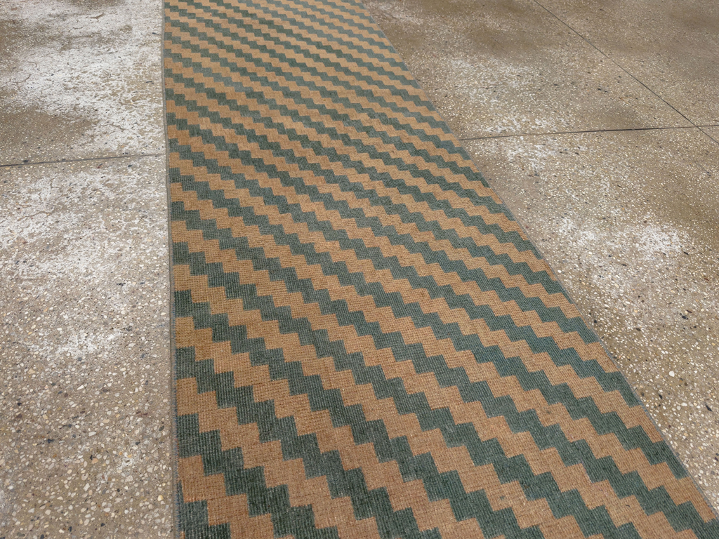 Vintage Turkish Anatolian Runner, No.33625 - Gsblank