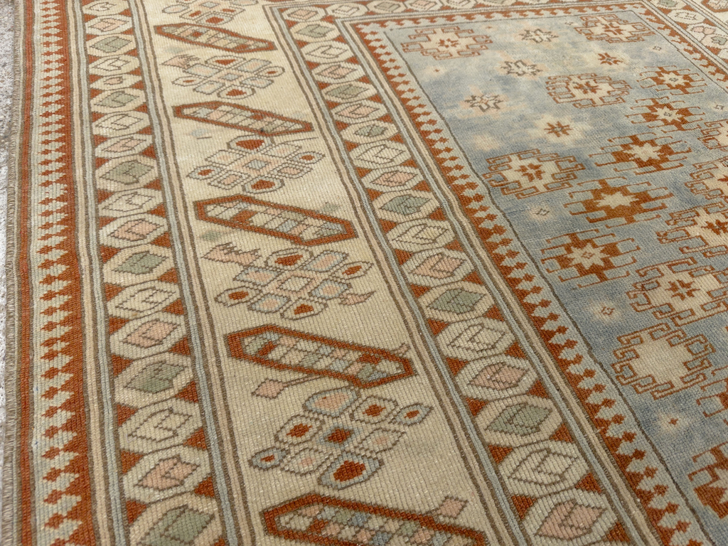 Vintage Caucasian Square Accent Rug, No.33628 - Gsblank