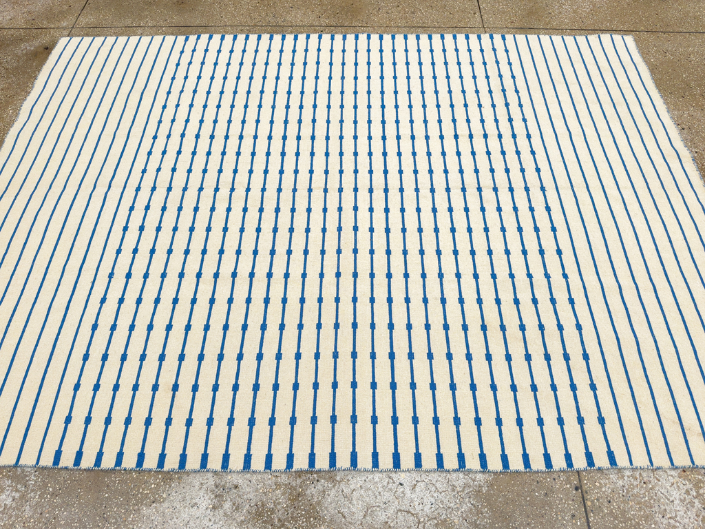 Vintage Turkish Flatweave Kilim Accent Rug, No.33638 - Gsblank