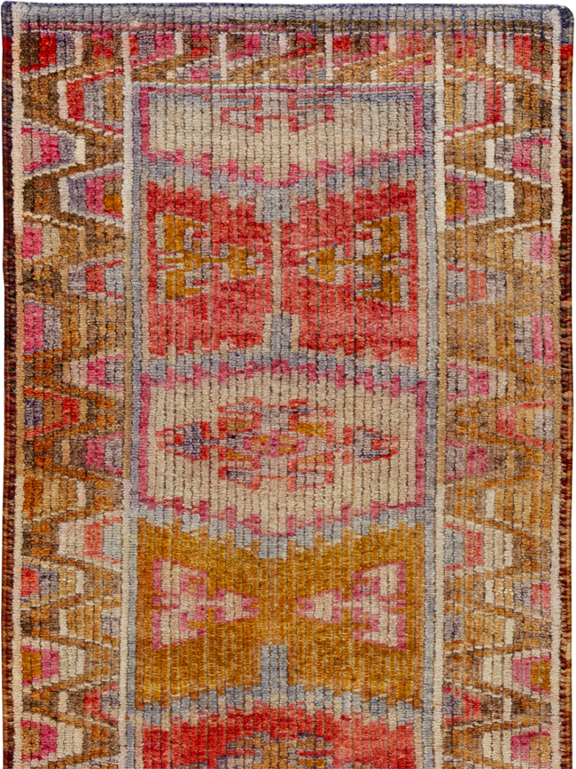 Vintage Turkish Anatolian Runner, No.33640 - Gsblank