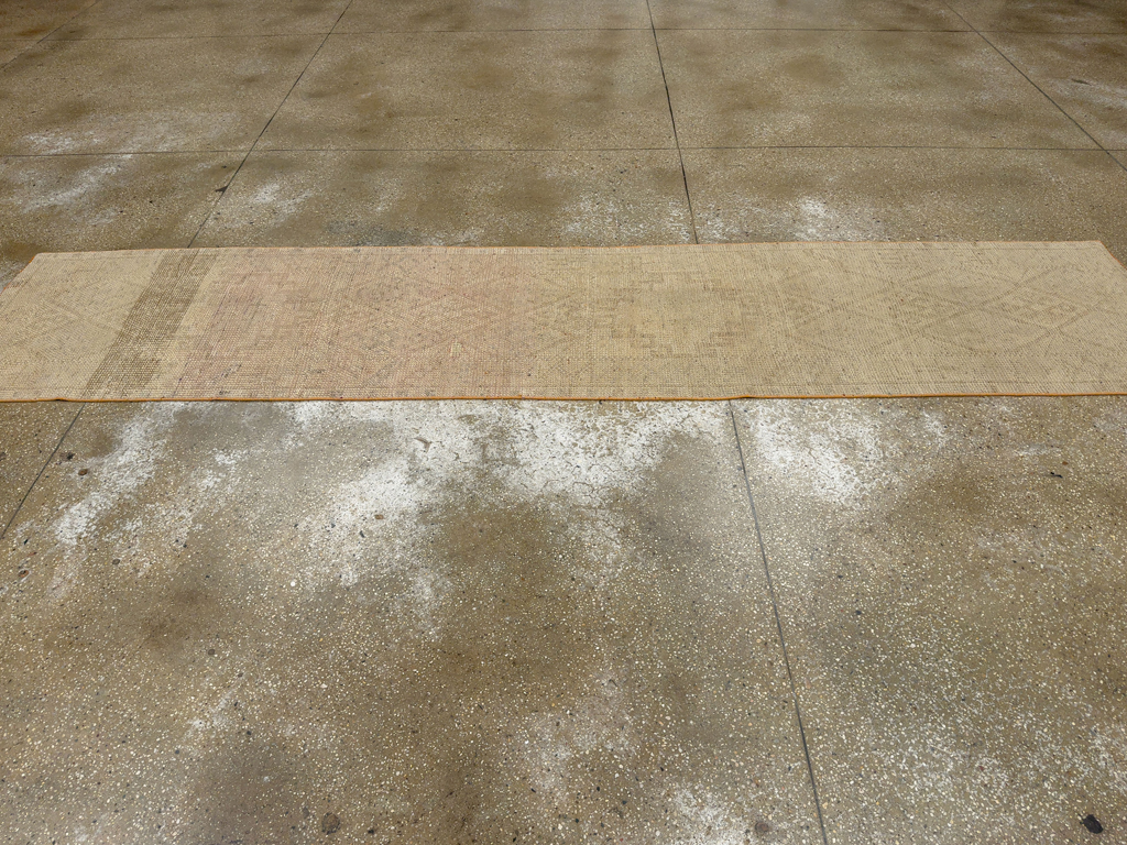 Vintage Turkish Anatolian Runner, No.33659 - Gsblank