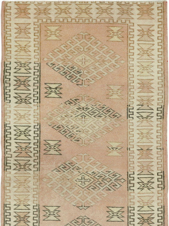 Vintage Turkish Anatolian Runner, No.33665 - Gsblank