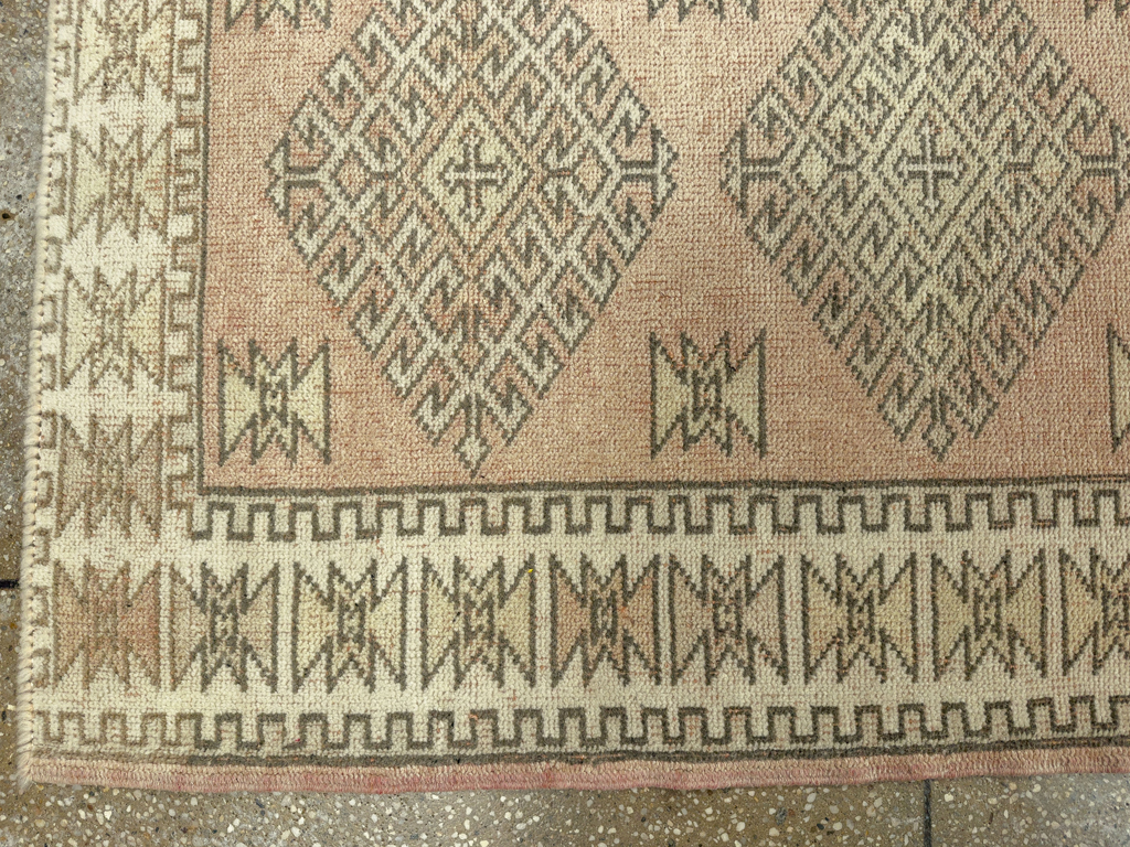 Vintage Turkish Anatolian Runner, No.33665 - Gsblank
