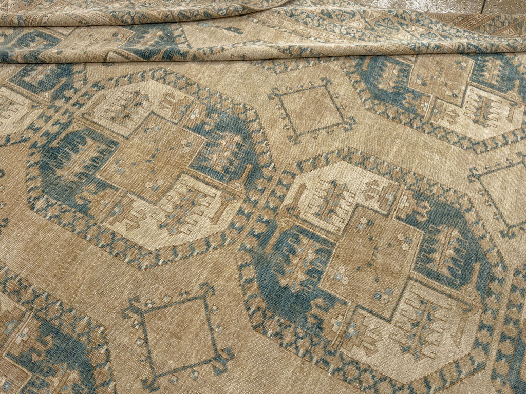 Vintage Central Asian Turkoman Room Size Carpet, No.33666 - Gsblank