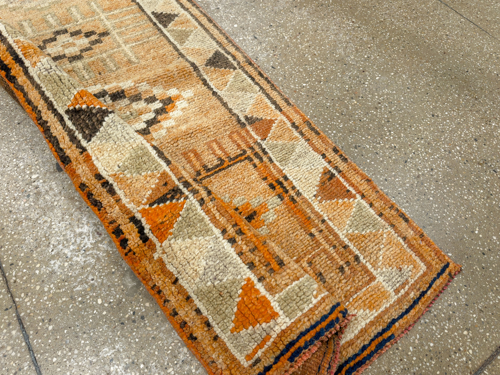Vintage Turkish Anatolian Runner, No.33673 - Gsblank