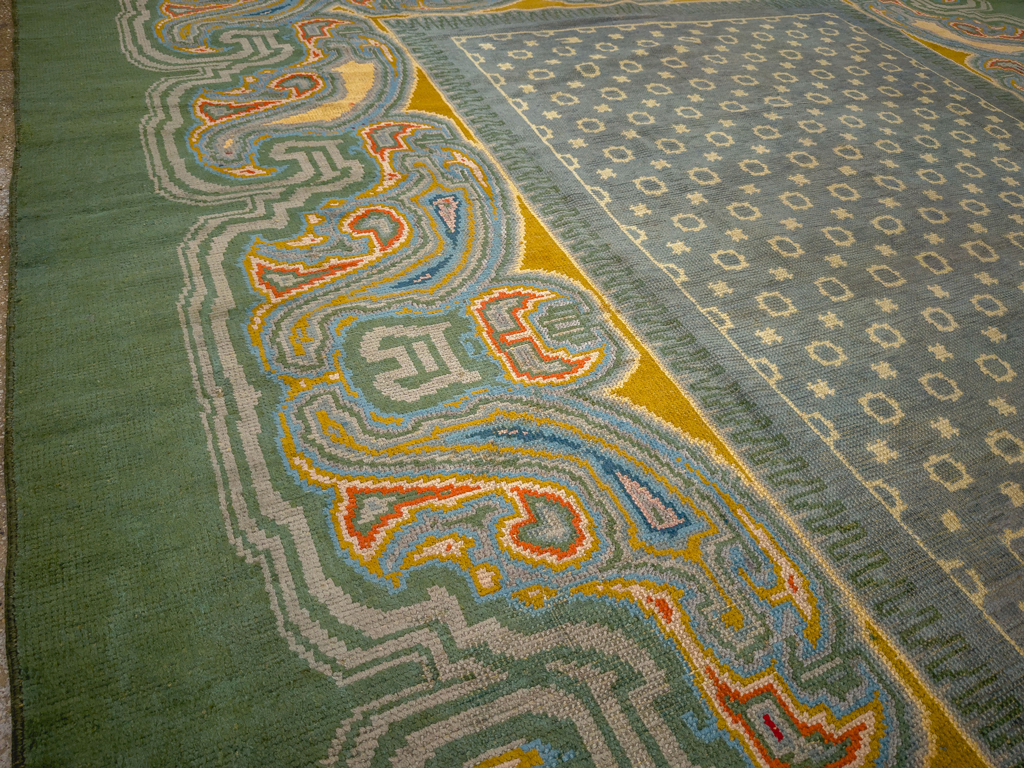 Antique English Donegal Room Size Carpet, No.33680 - Gsblank
