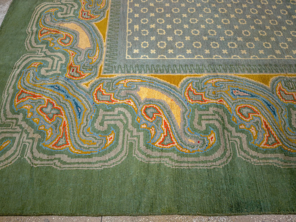 Antique Irish Donegal Room Size Carpet, No.33680 - Gsblank