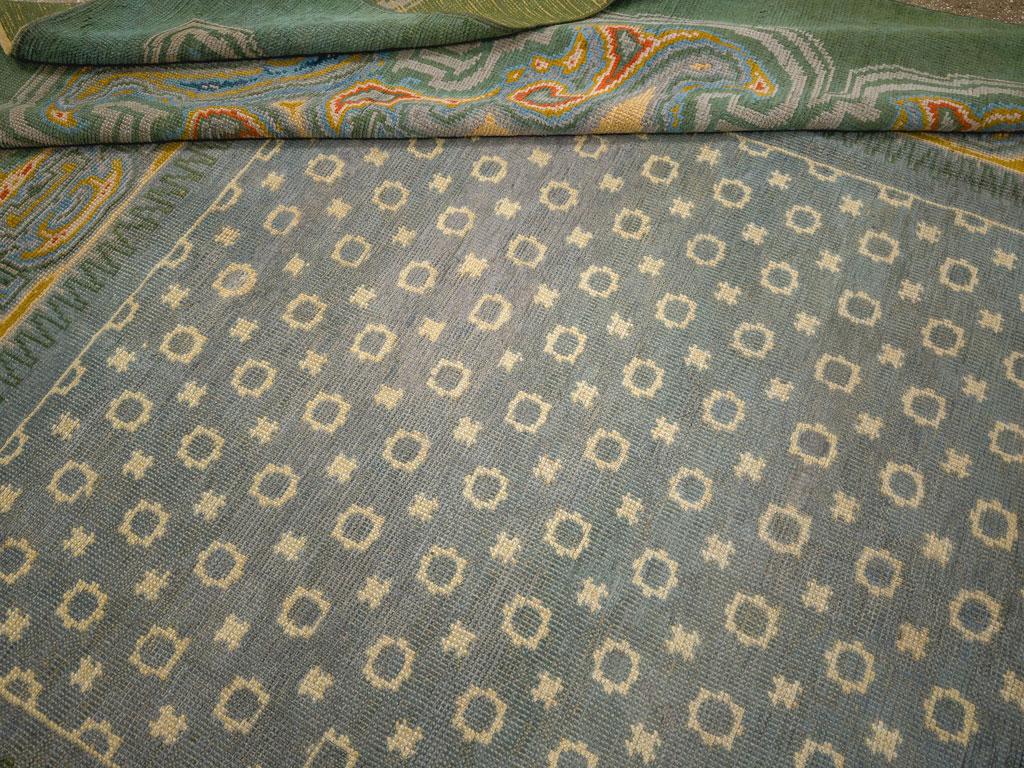 Antique Irish Donegal Room Size Carpet, No.33680 - Gsblank