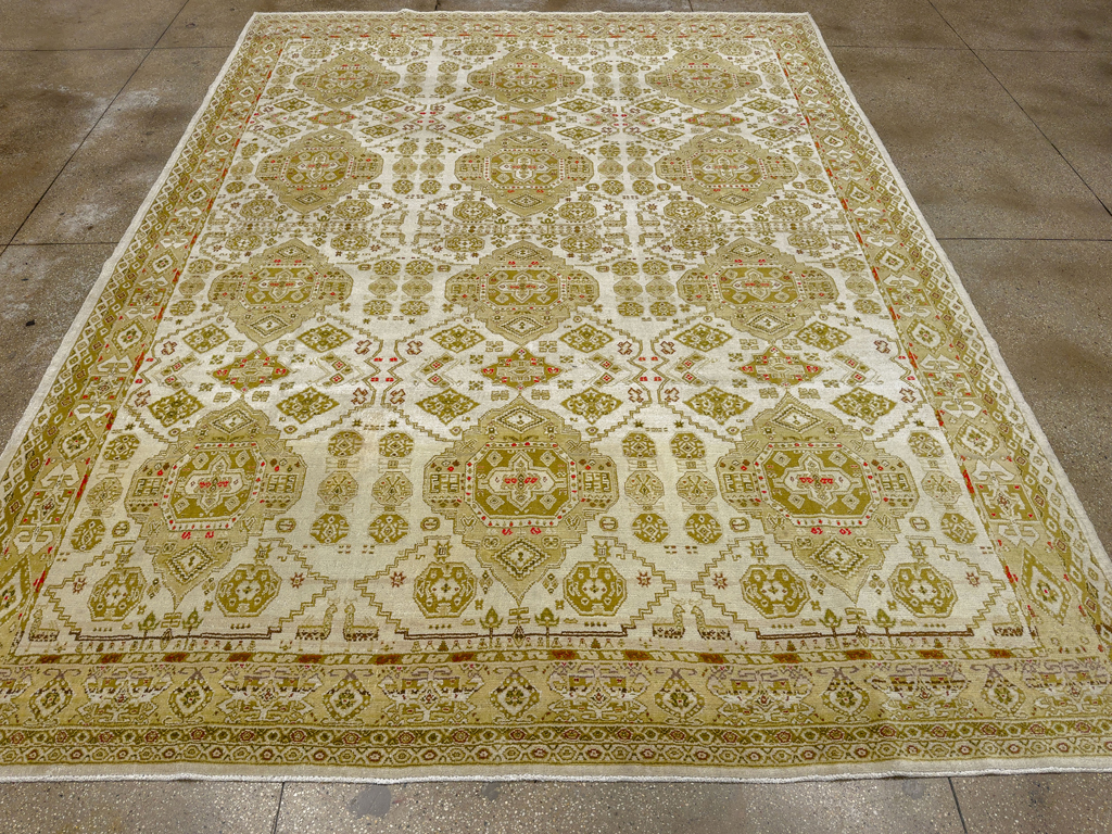 Vintage Turkish Anatolian Room Size Carpet, No.33681 - Gsblank