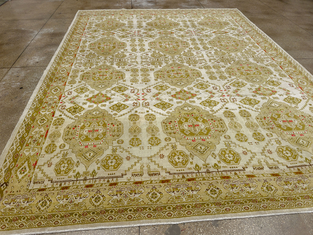Vintage Turkish Anatolian Room Size Carpet, No.33681 - Gsblank