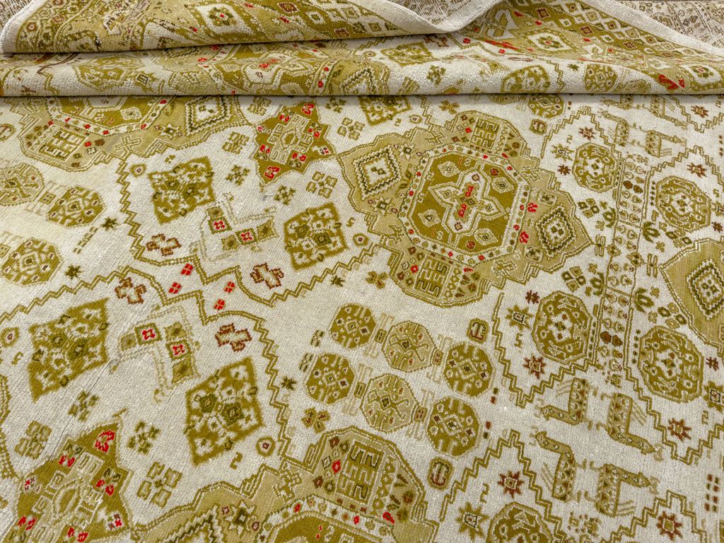 Vintage Turkish Anatolian Room Size Carpet, No.33681 - Gsblank