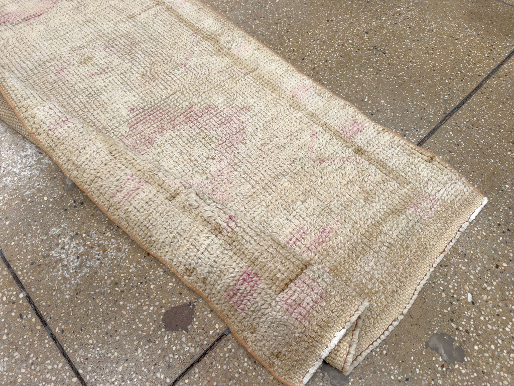 Vintage Turkish Anatolian Runner, No.33682 - Gsblank