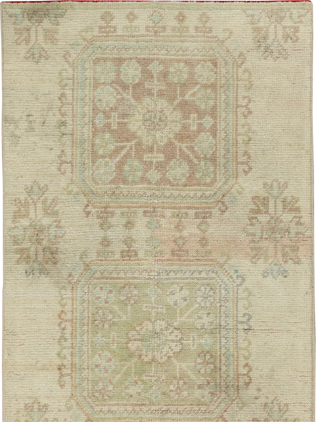 Vintage Turkish Anatolian Runner, No.33683 - Gsblank