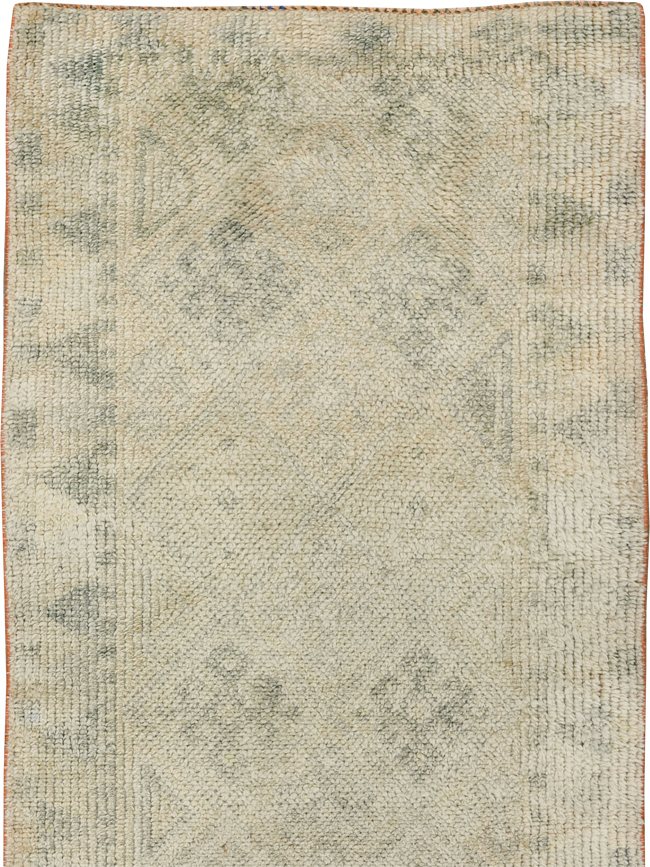 Vintage Turkish Anatolian Runner, No.33684 - Gsblank