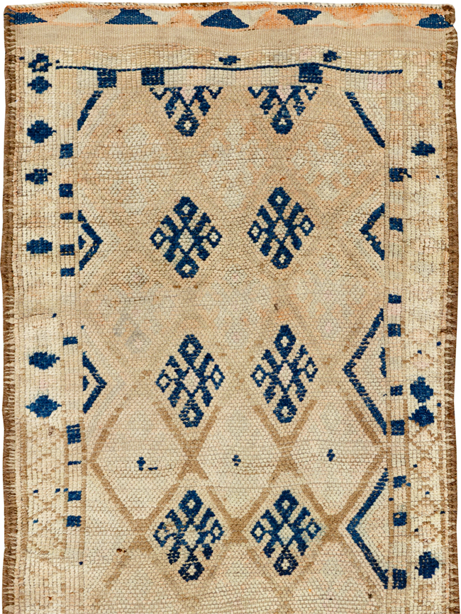 Vintage Turkish Anatolian Runner, No.33687 - Gsblank