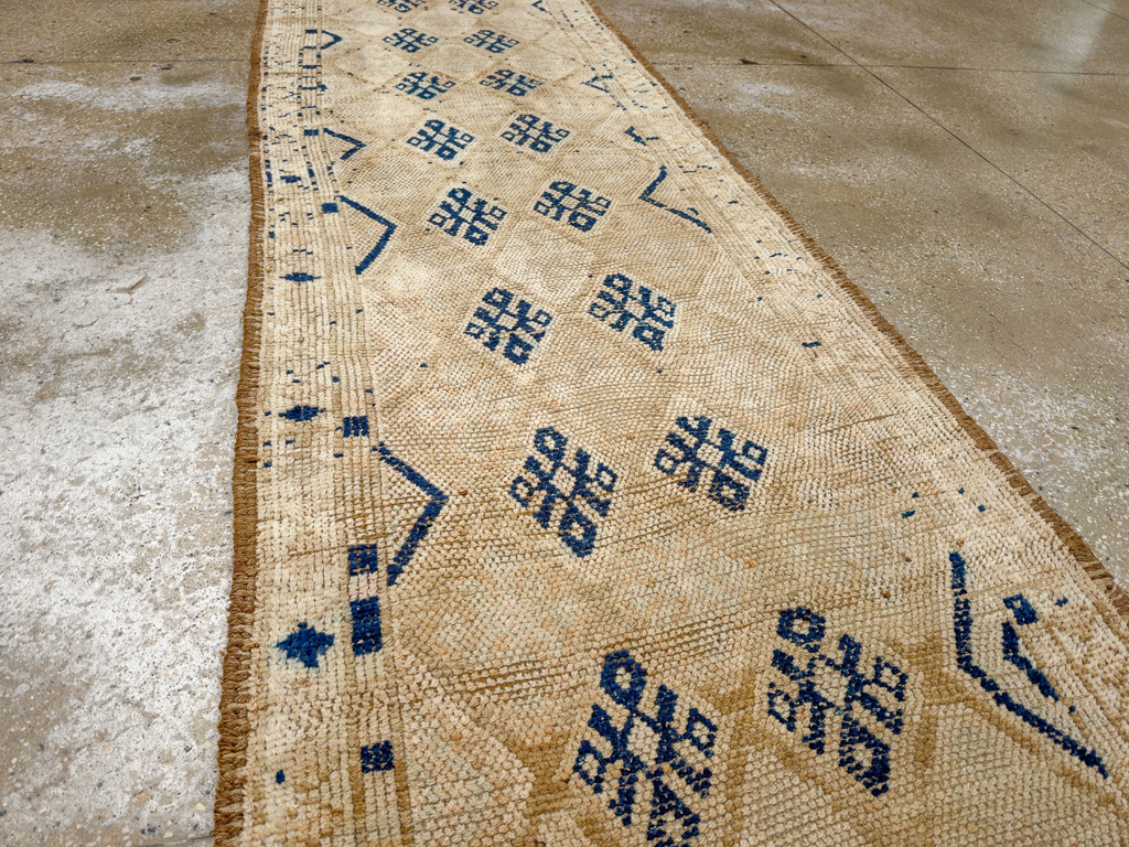Vintage Turkish Anatolian Runner, No.33687 - Gsblank