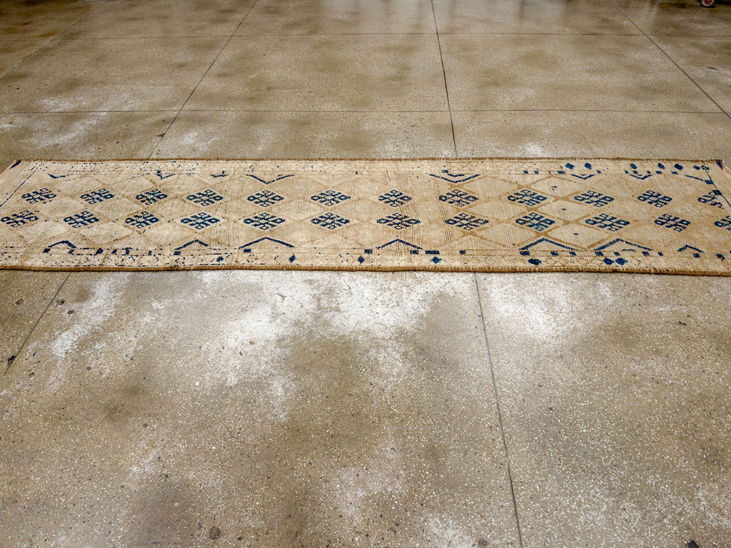 Vintage Turkish Anatolian Runner, No.33687 - Gsblank