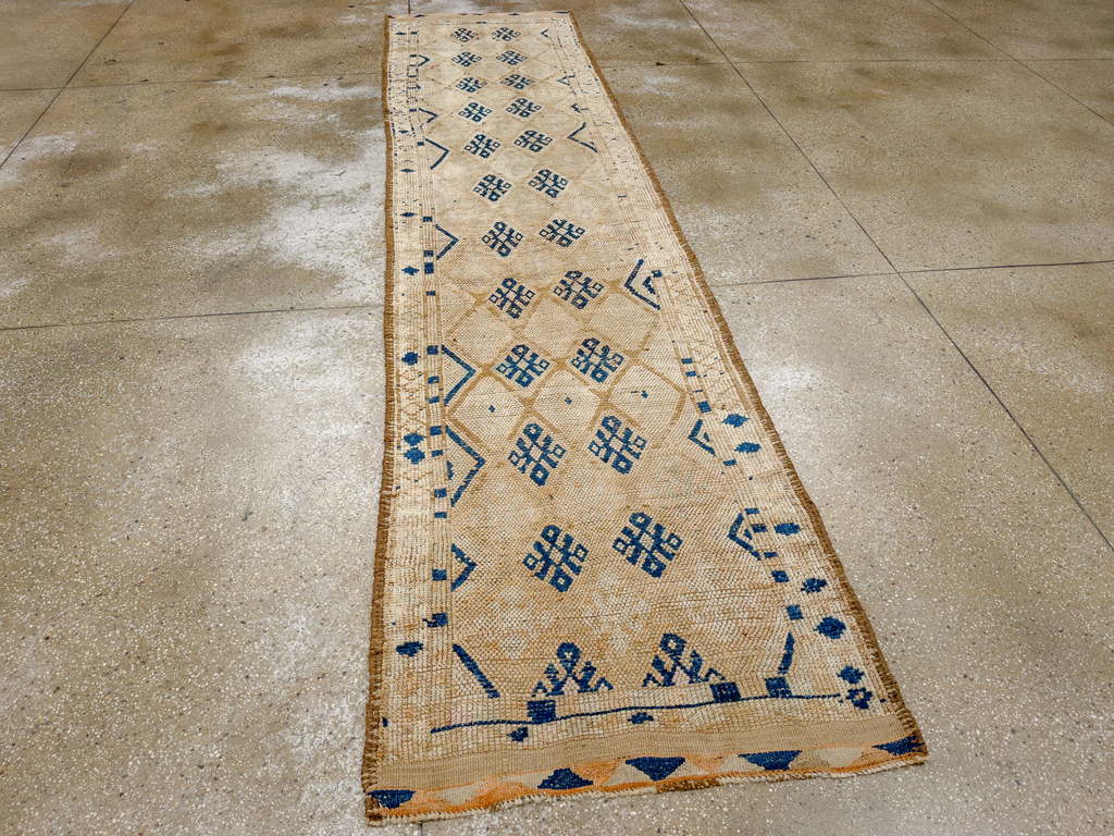 Vintage Turkish Anatolian Runner, No.33687 - Gsblank