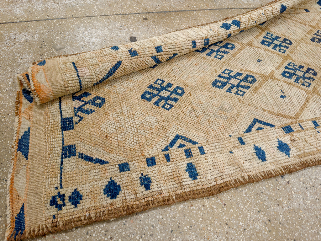 Vintage Turkish Anatolian Runner, No.33687 - Gsblank