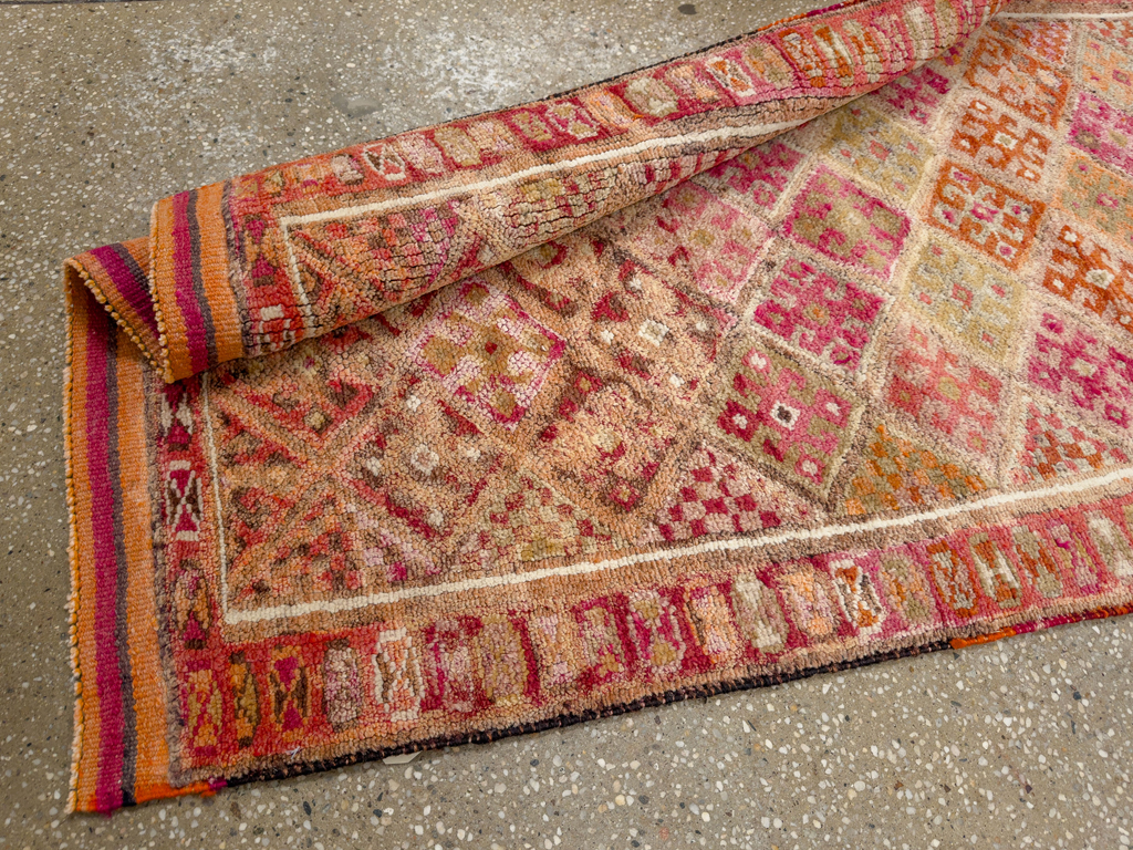 Vintage Turkish Anatolian Runner, No.33688 - Gsblank