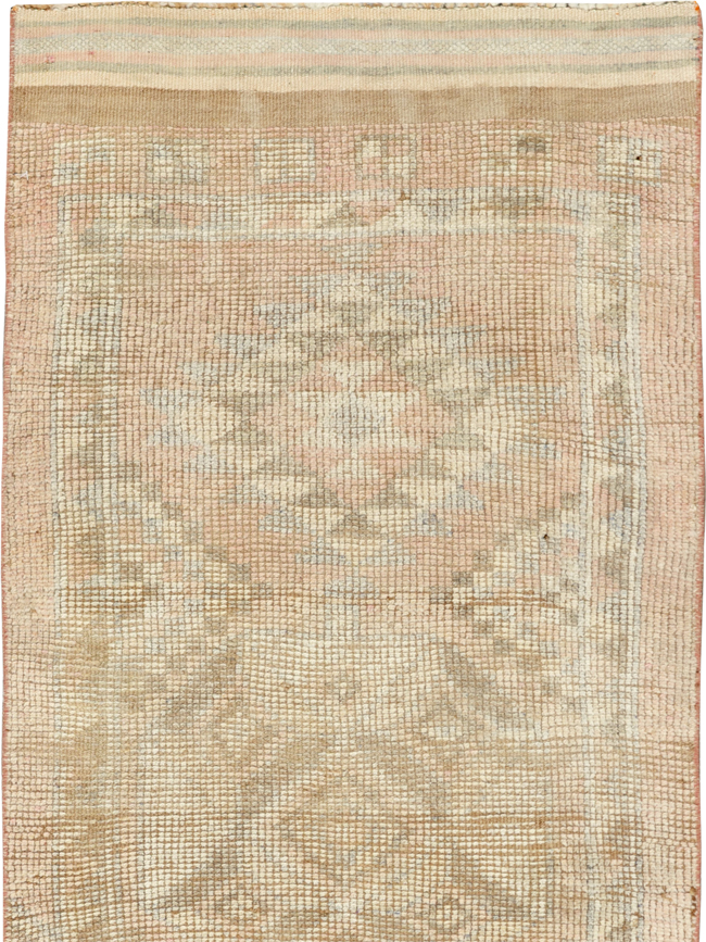 Vintage Turkish Anatolian Runner, No.33690 - Gsblank