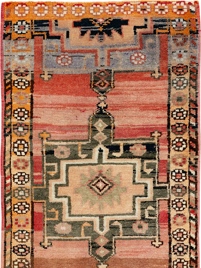 Vintage Turkish Anatolian Runner, No.33693 - Gsblank