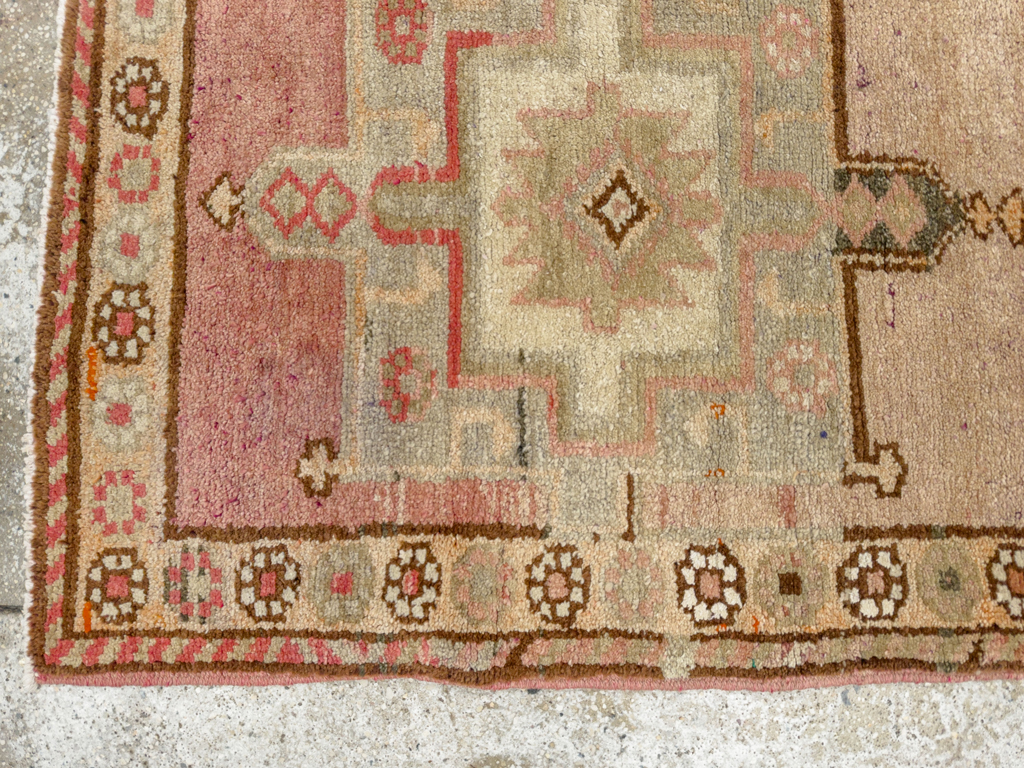 Vintage Turkish Anatolian Runner, No.33693 - Gsblank
