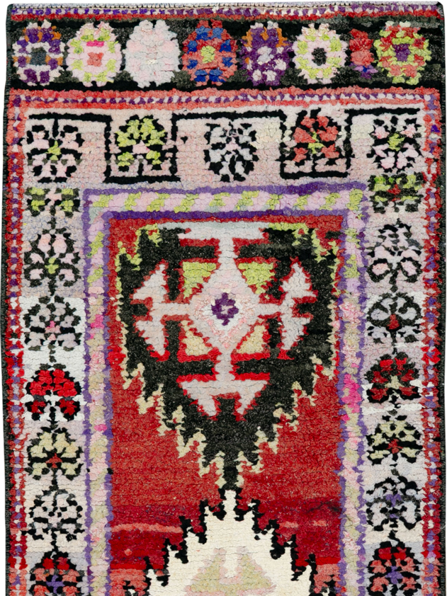 Vintage Turkish Anatolian Runner, No.33694 - Gsblank