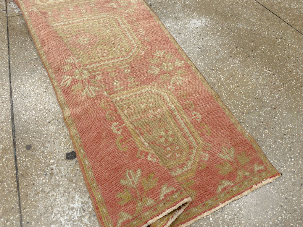 Vintage Turkish Anatolian Runner, No.33697 - Gsblank