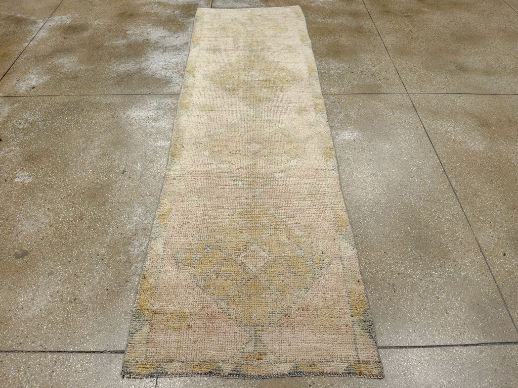 Vintage Turkish Anatolian Runner, No.33700 - Gsblank